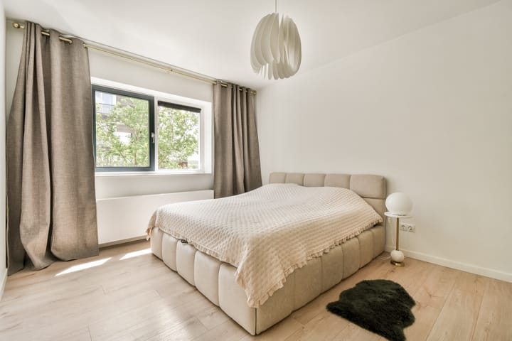 Foto 12 van Peter Martensstraat 39