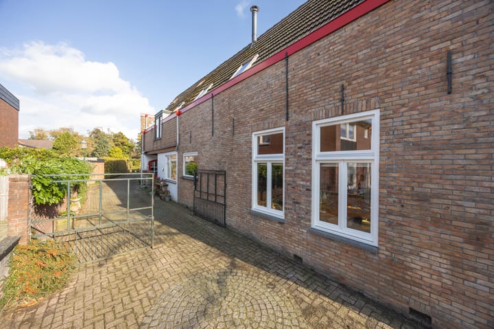 Photo 37 of Bisschopsmolenstraat 145