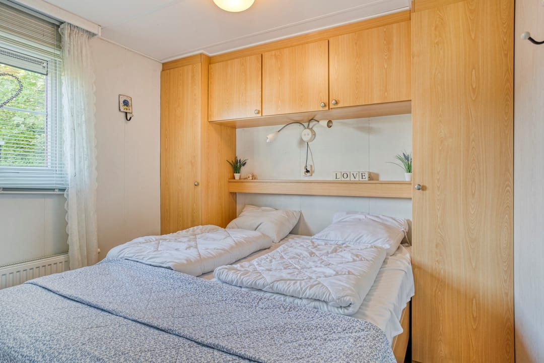 Foto 16 van Landingsweg 1-748