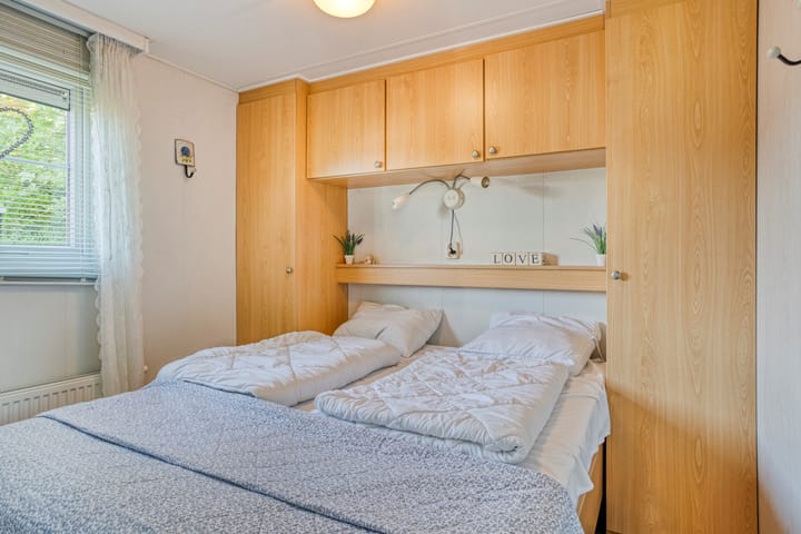 Foto 16 van Landingsweg 1-748