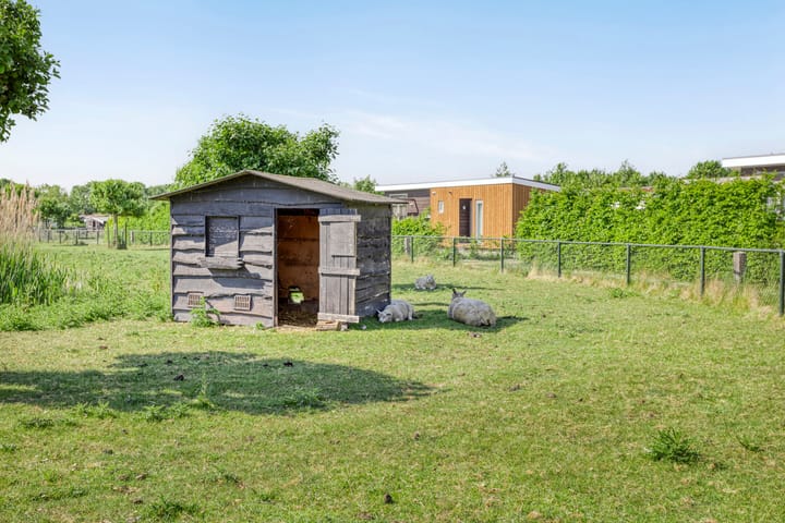 Foto 33 van Landingsweg 1-748