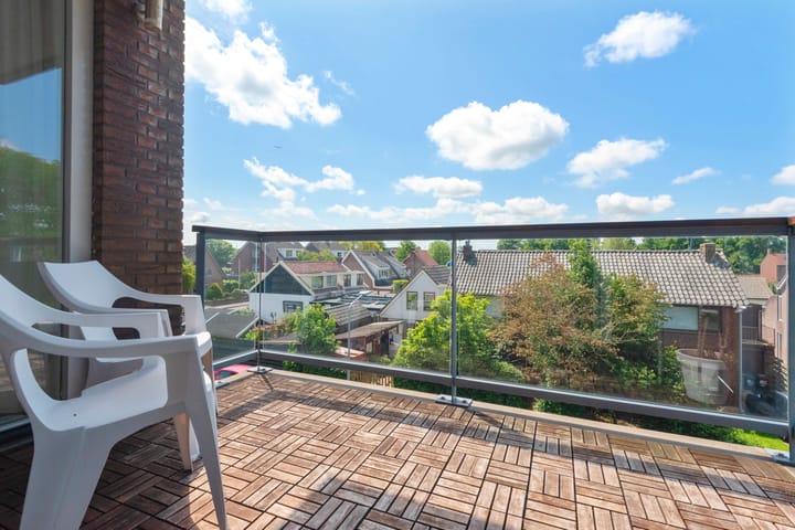 Photo 38 of Hartingstraat 32