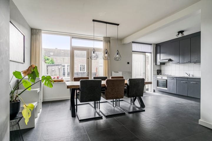 Foto 9 van Karel V-straat 6