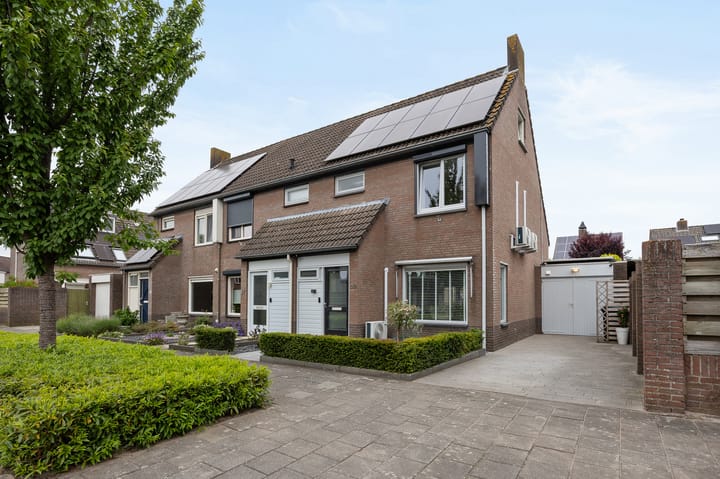 Foto 1 van Obrechtstraat 59