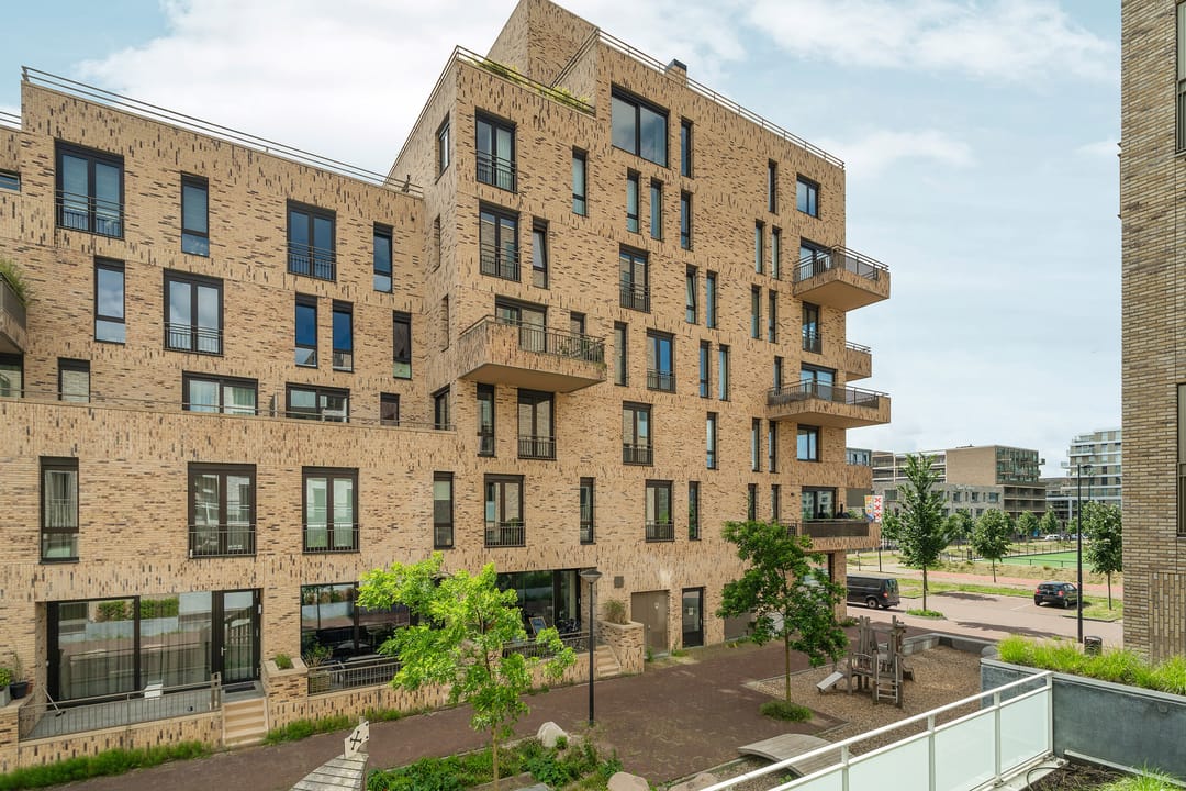 Foto 38 van Faas Wilkesstraat 249