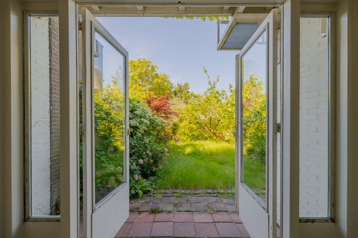 Foto 10 van Lucas van Leijdenlaan 13