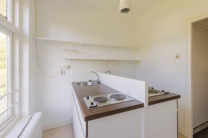 Foto 31 van Lucas van Leijdenlaan 13