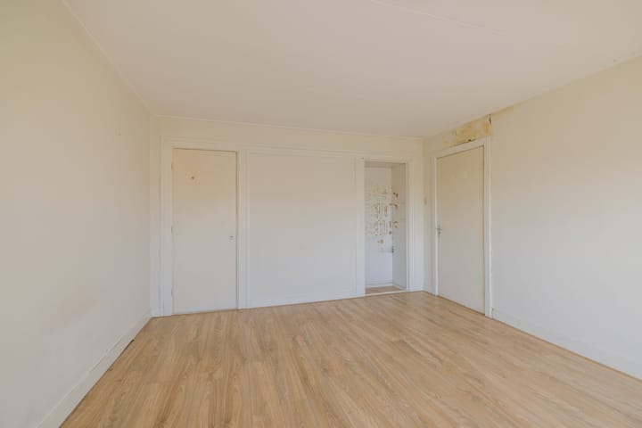 Foto 36 van Lucas van Leijdenlaan 13