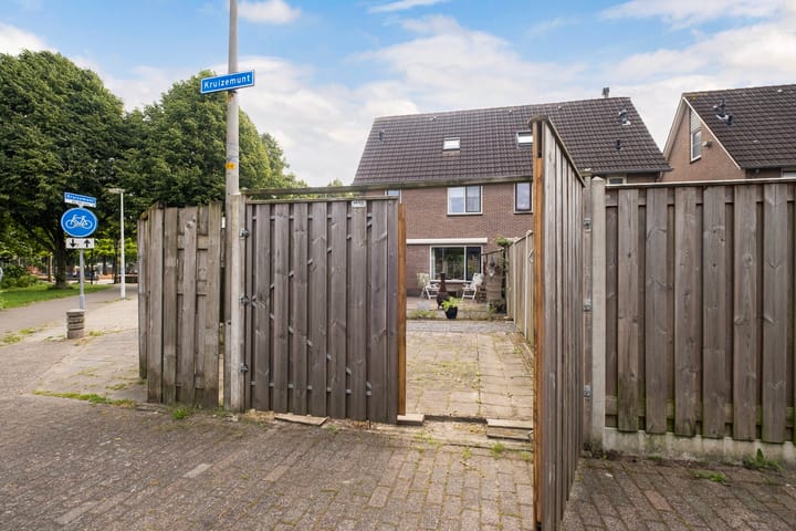 Foto 28 van Kruizemunt 98