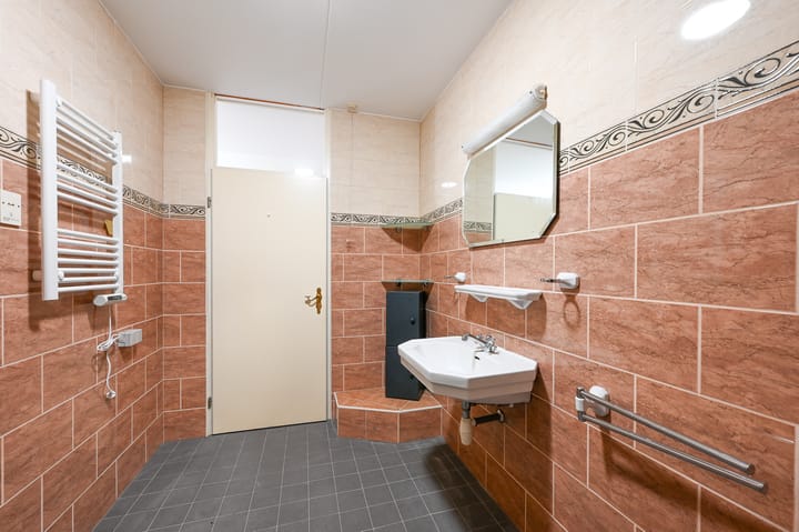 Foto 15 van Hammarskjöldlaan 211