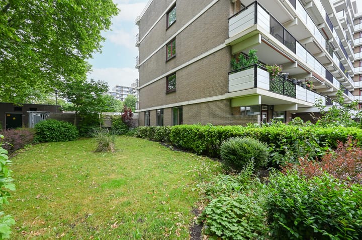 Foto 22 van Hammarskjöldlaan 211