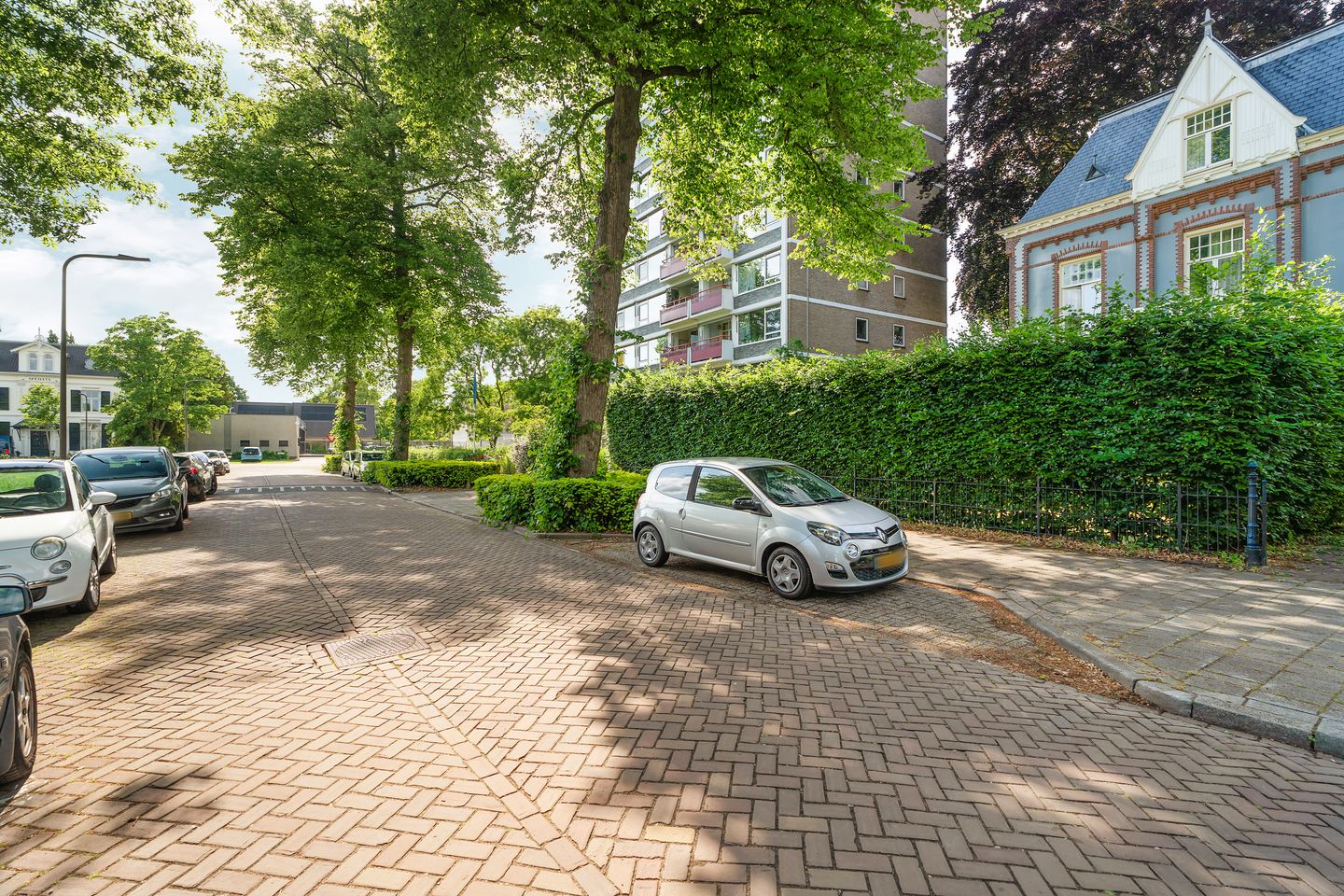 Foto 5 van Stationsplein 94