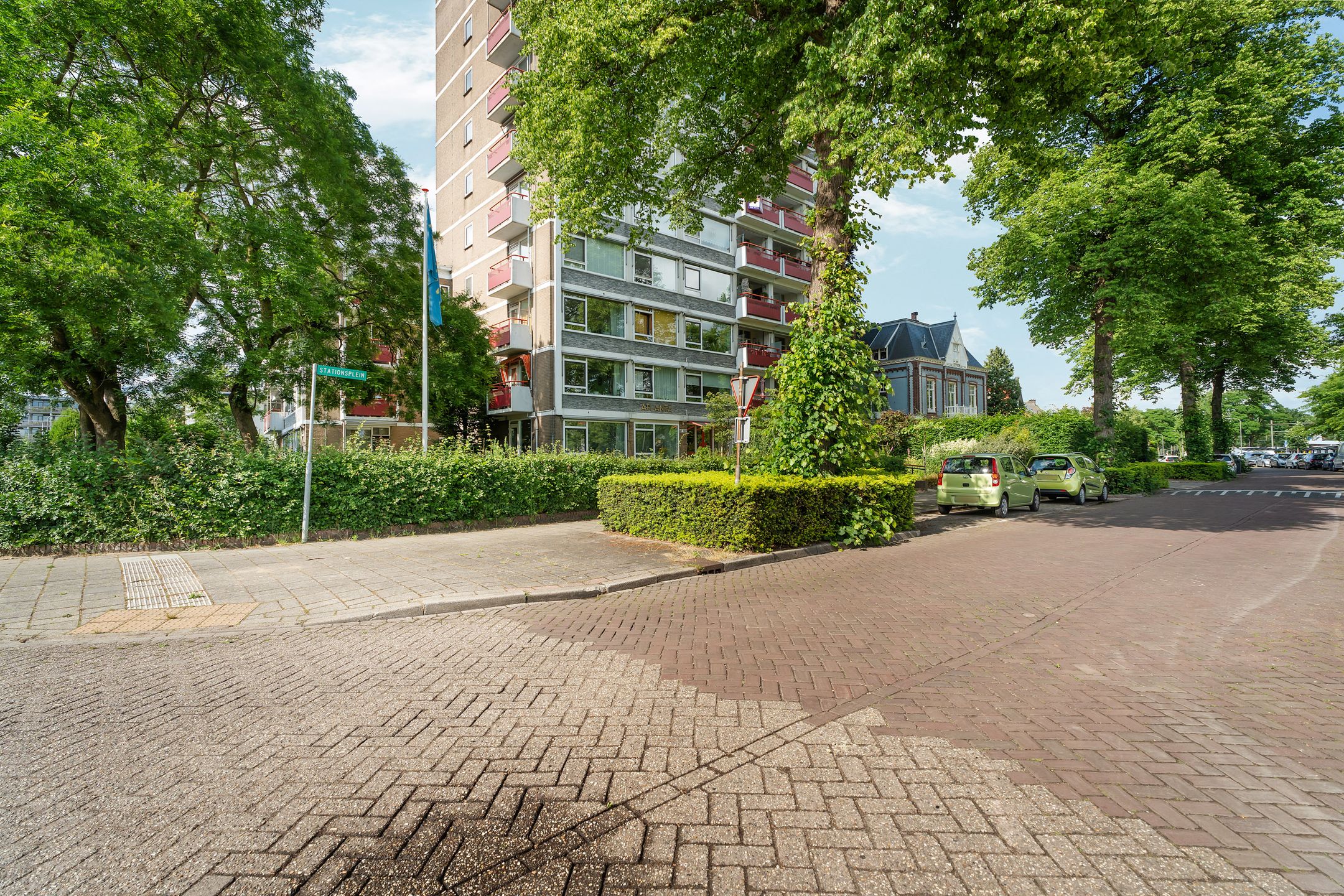 Foto 6 van Stationsplein 94