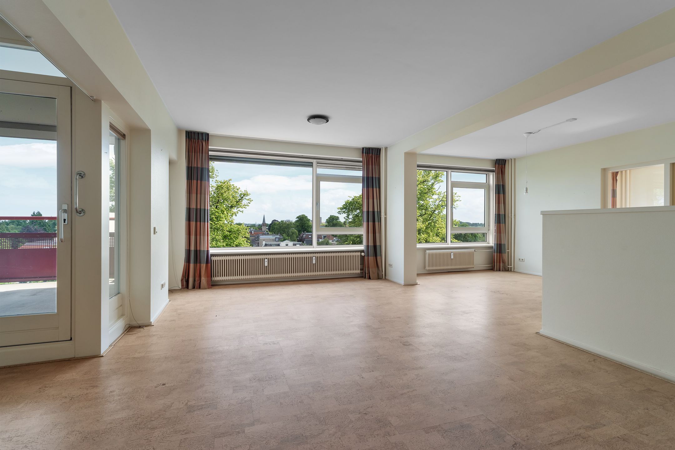 Foto 12 van Stationsplein 94