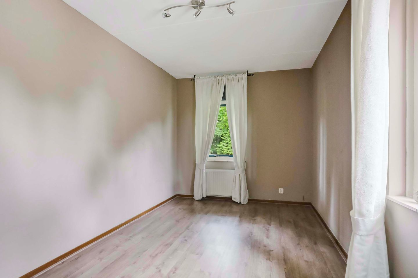 Foto 19 van Zutphensestraat 151-A