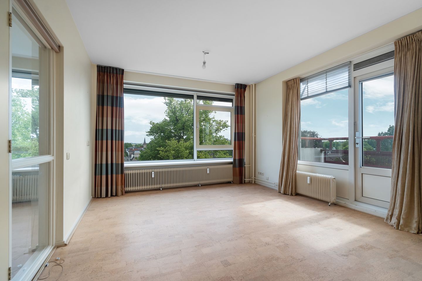 Foto 25 van Stationsplein 94