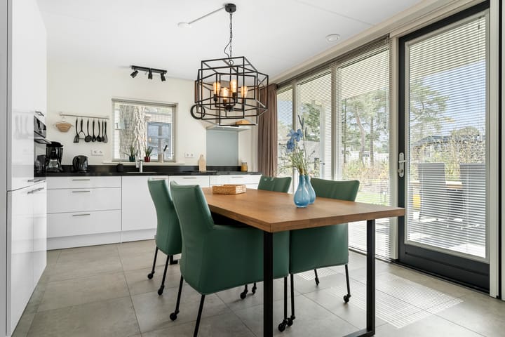 Photo 4 of Vijverlaan 1-B29