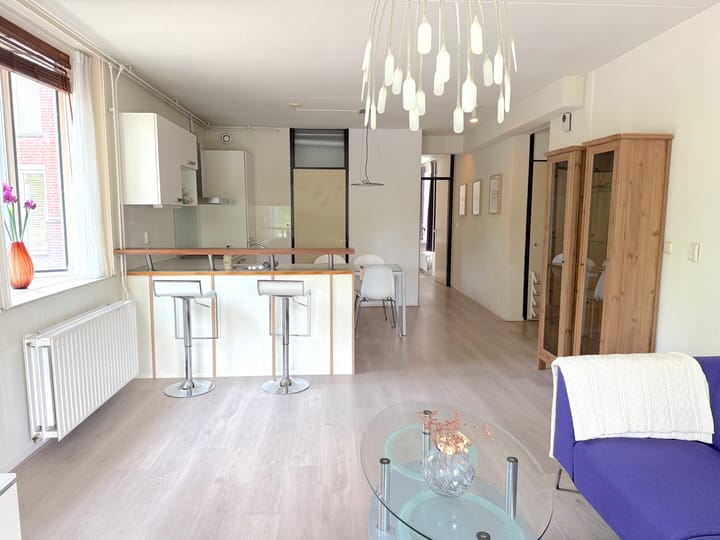 Foto 7 van Van Beuningenstraat 1-A