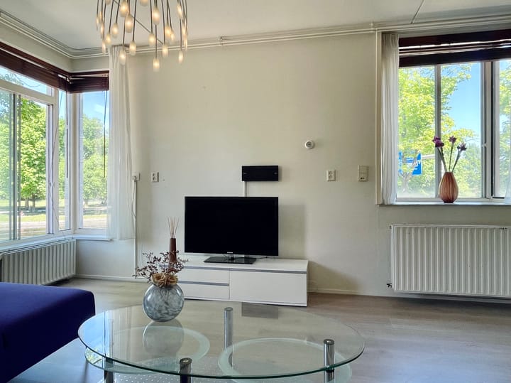 Foto 9 van Van Beuningenstraat 1-A