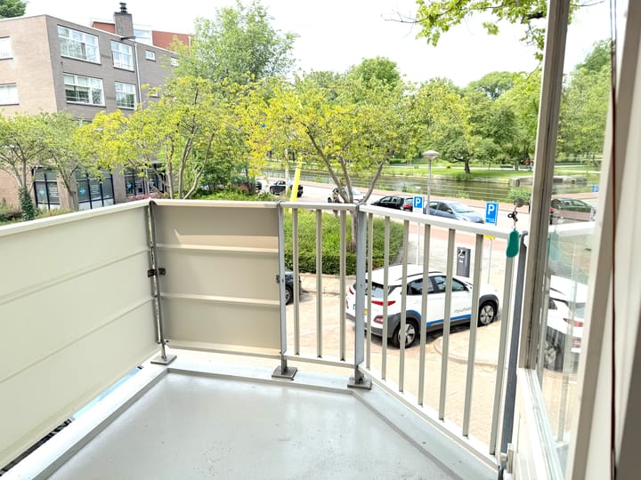 Foto 10 van Van Beuningenstraat 1-A