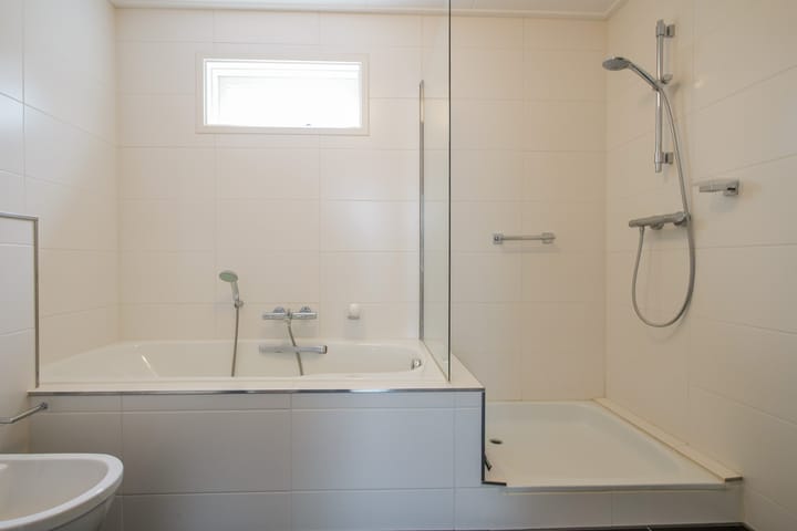 Foto 23 van Spoorstraat 40-A