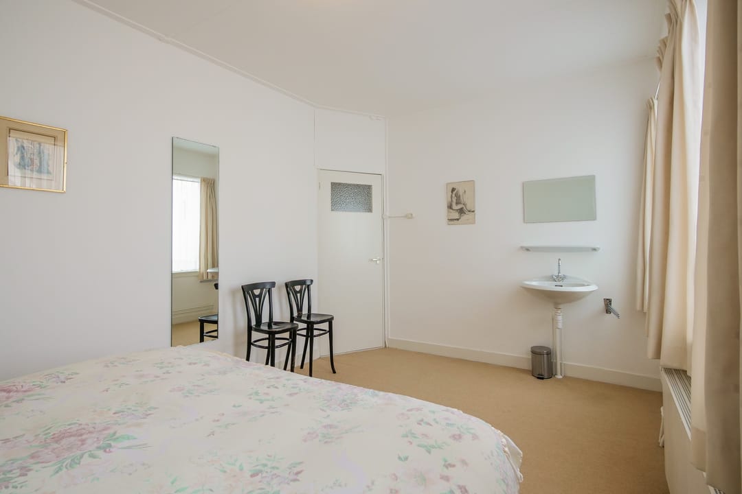 Foto 28 van Spoorstraat 40-A