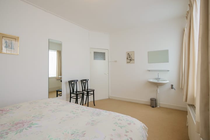 Foto 28 van Spoorstraat 40-A