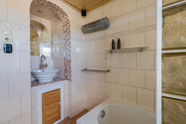 Photo 17 of Olympiastraat 8