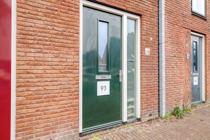 Foto 2 van Weegbree 93