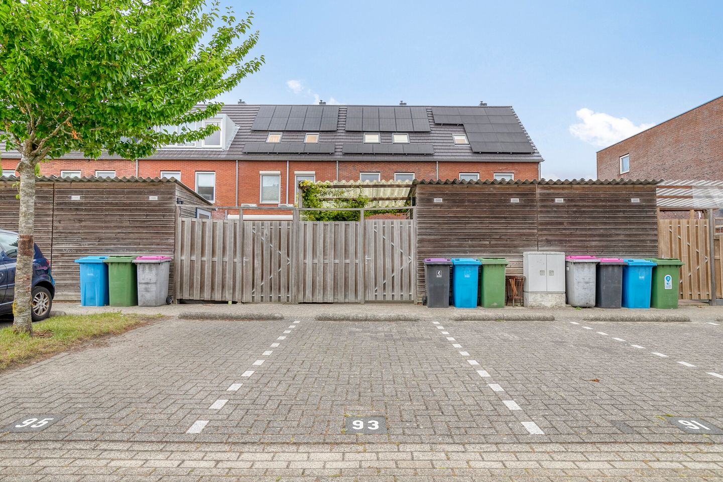 Foto 19 van Weegbree 93