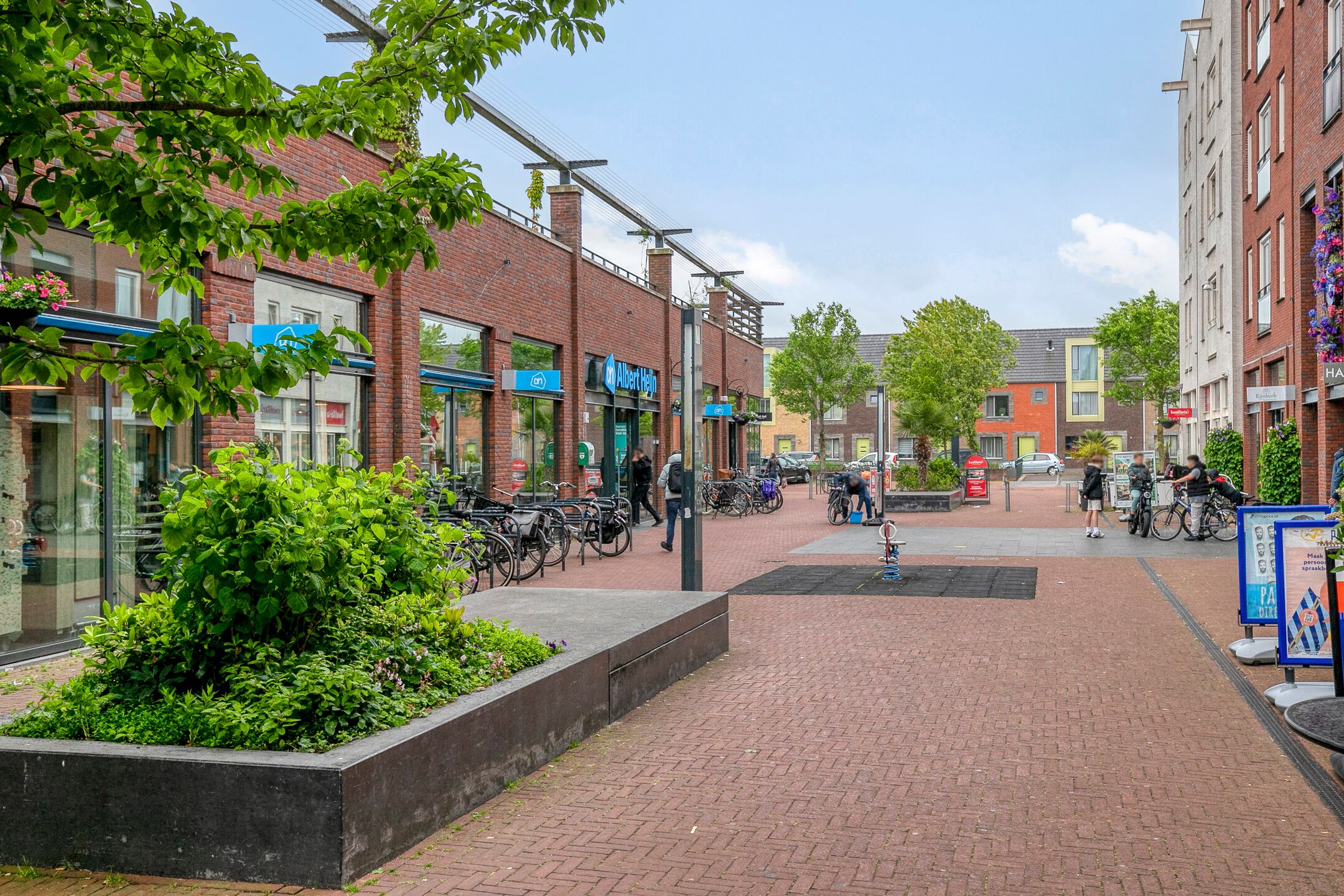 Foto 21 van Weegbree 93