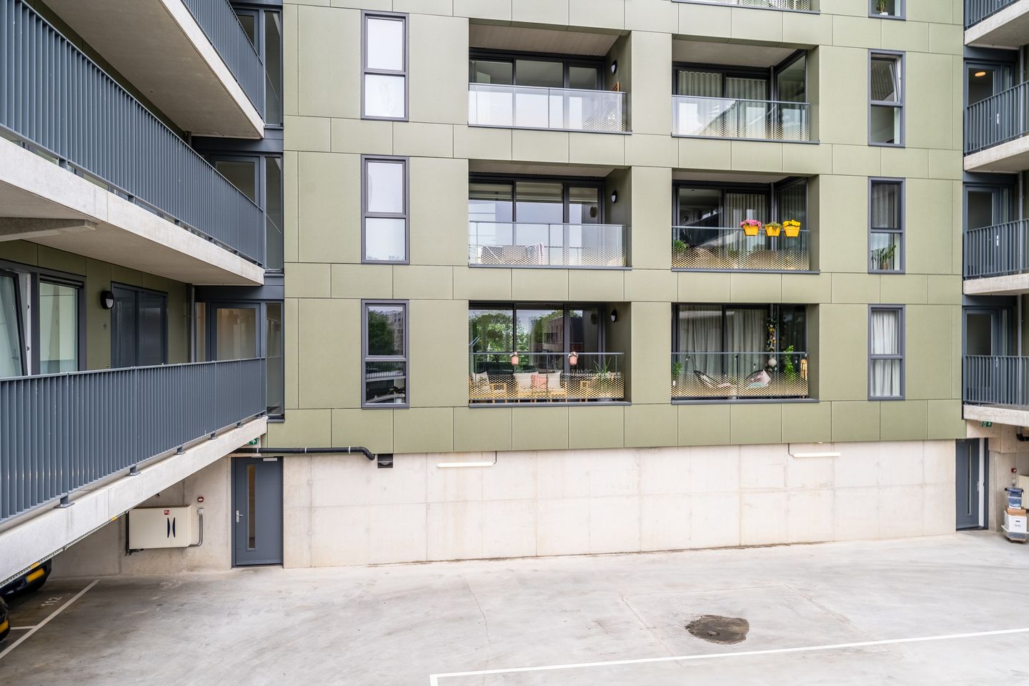 Foto 35 van Willem Frederik Hermansstraat 416