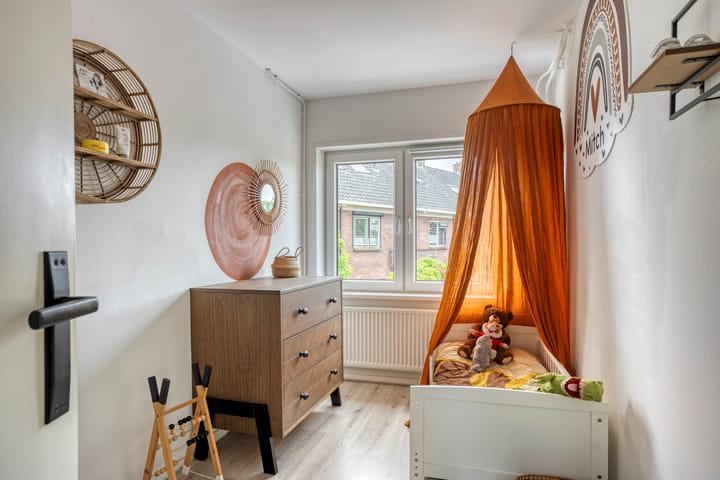 Foto 16 van Van Oldenielstraat 51