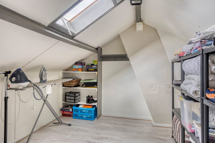 Foto 22 van Van Oldenielstraat 51