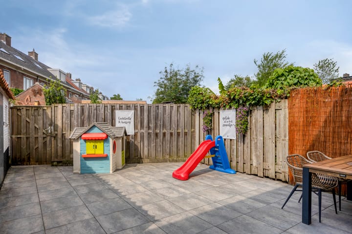 Foto 23 van Van Oldenielstraat 51