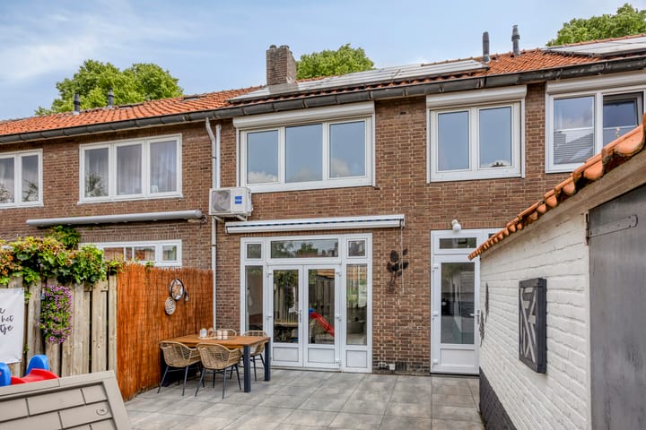 Foto 25 van Van Oldenielstraat 51