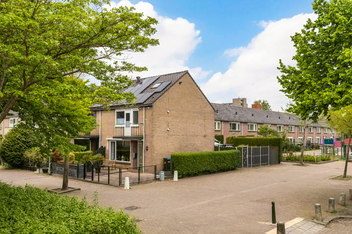 Foto 5 van Aldebaranhof 25