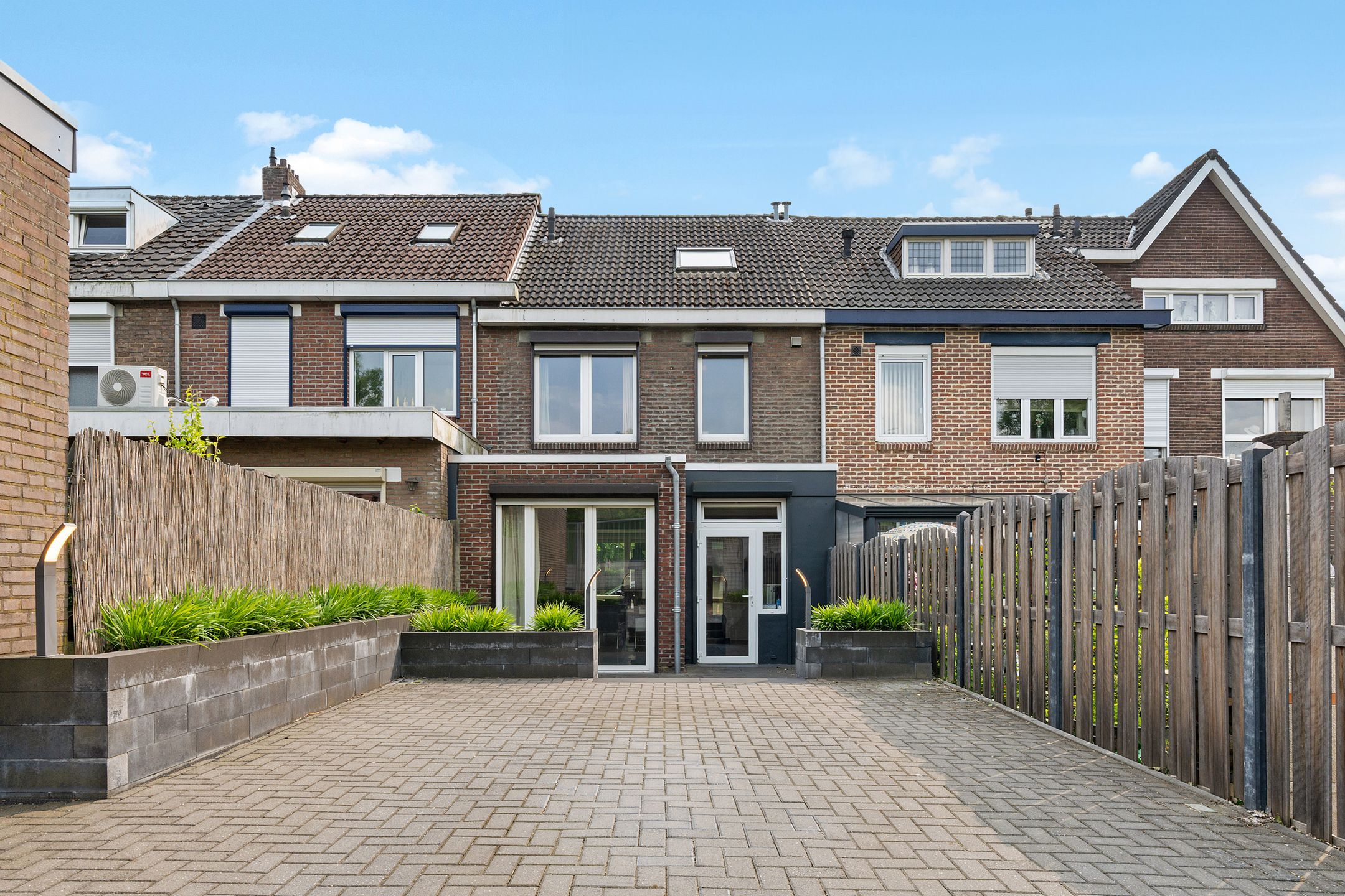 Foto 21 van Voskuilenweg 7