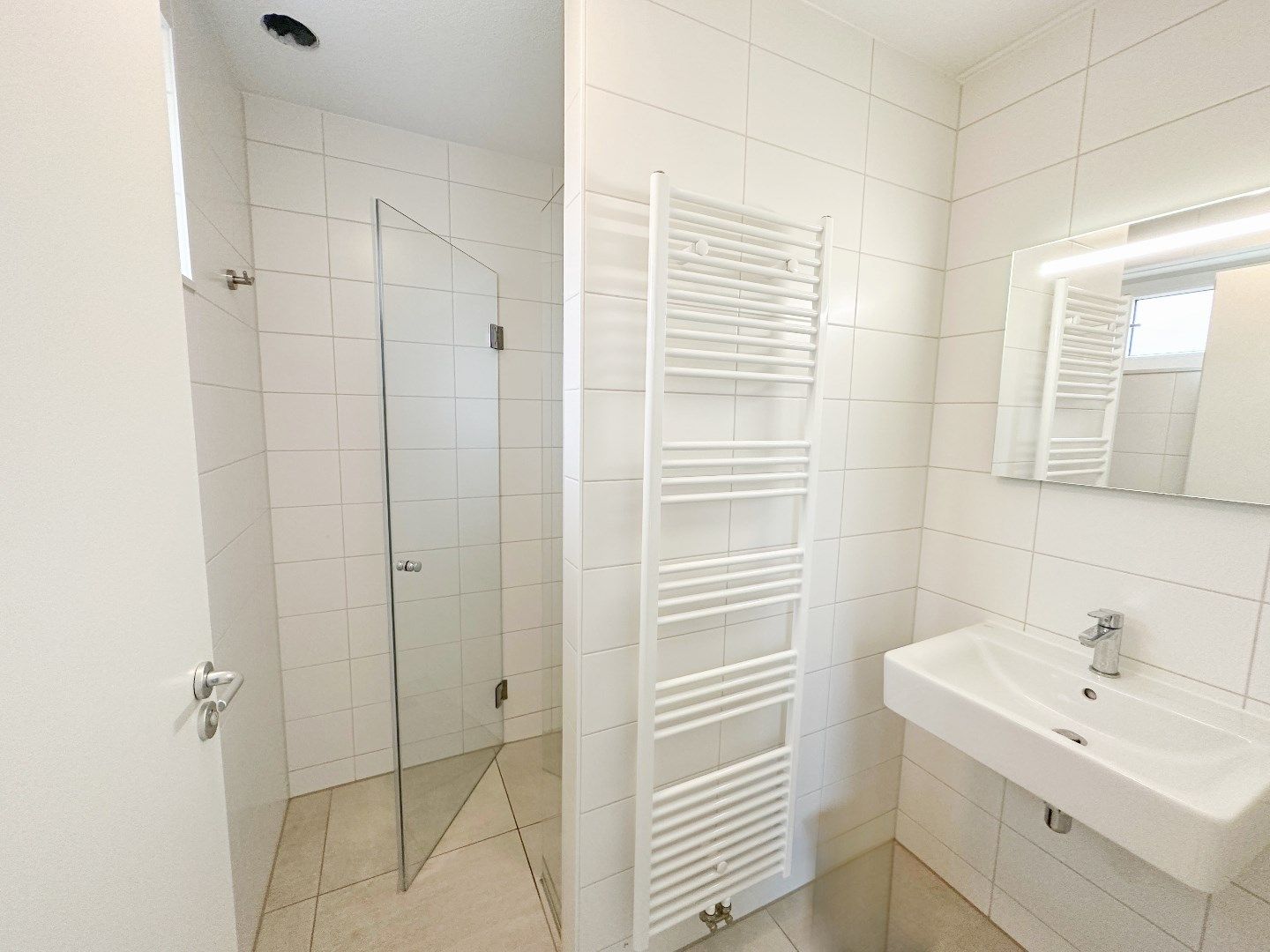 Foto 18 van Zeedijk 24-175