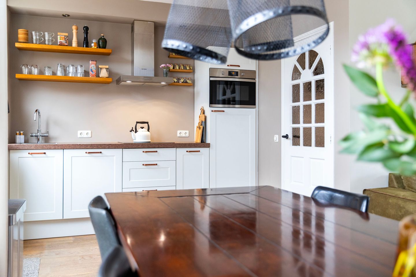 Photo 4 of J.D. van der Waalsstraat 51