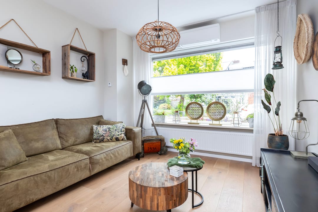 Photo 8 of J.D. van der Waalsstraat 51