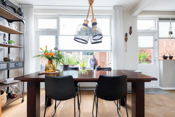 Foto 9 van J.D. van der Waalsstraat 51