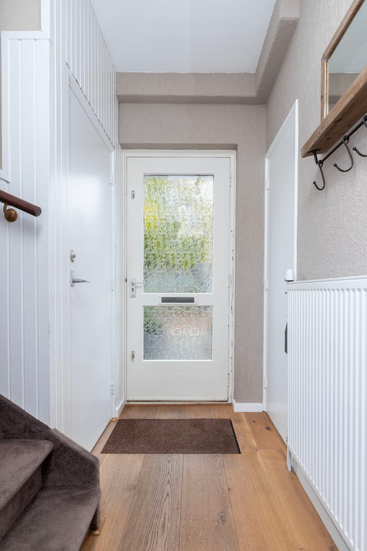 Foto 13 van J.D. van der Waalsstraat 51