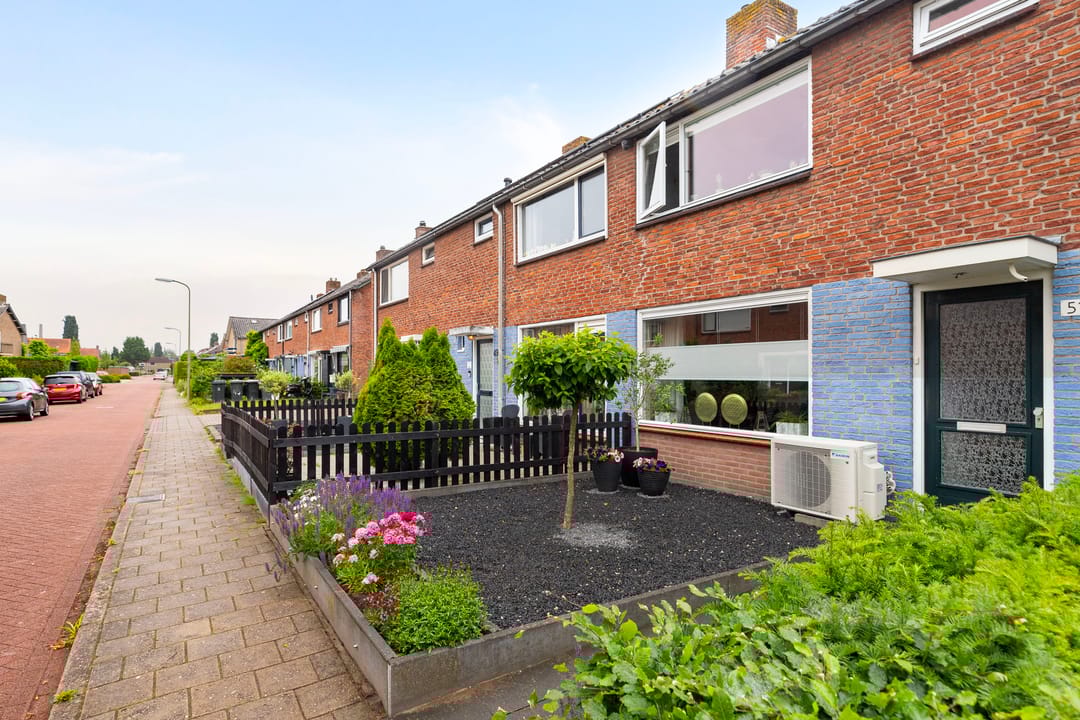 Photo 28 of J.D. van der Waalsstraat 51