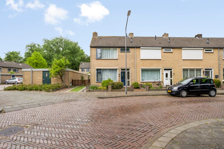 Foto 4 van De Vooghtstraat 30