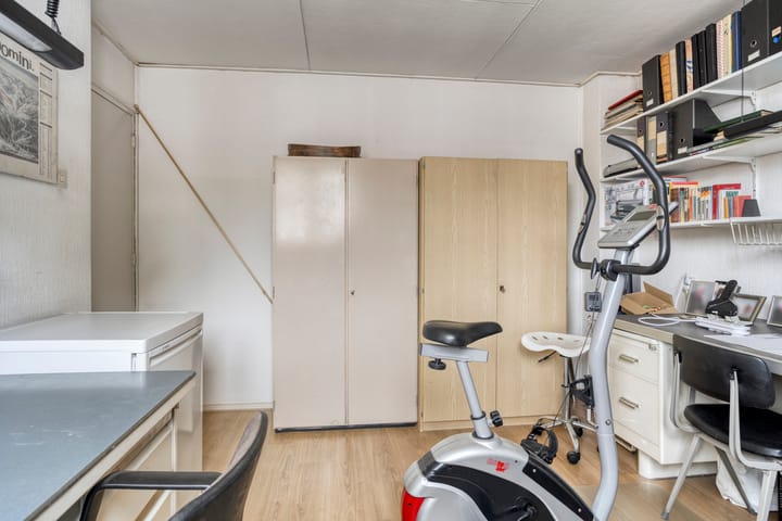 Foto 24 van De Vooghtstraat 30