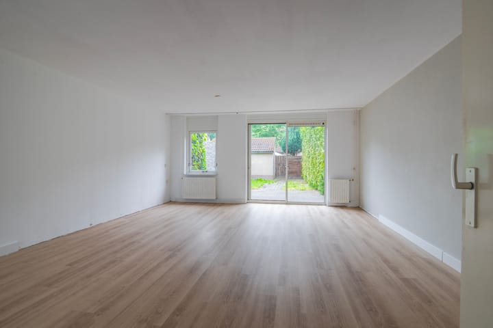 Foto 3 van Hallsteinstraat 87