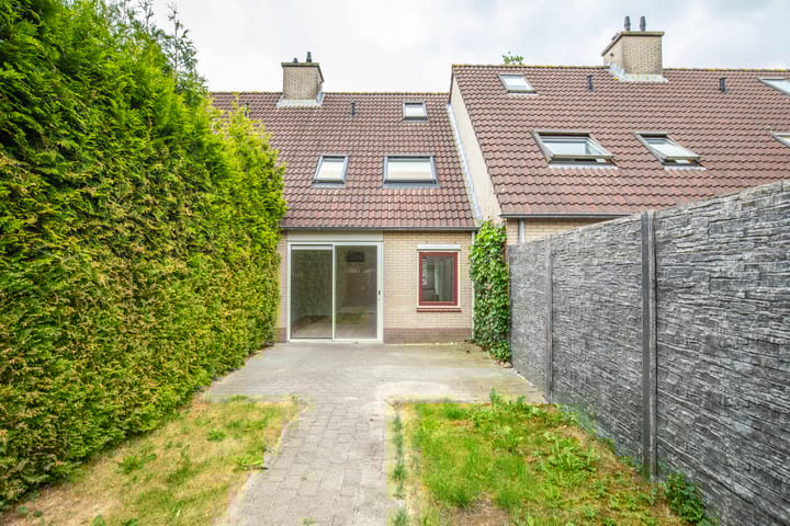 Foto 16 van Hallsteinstraat 87