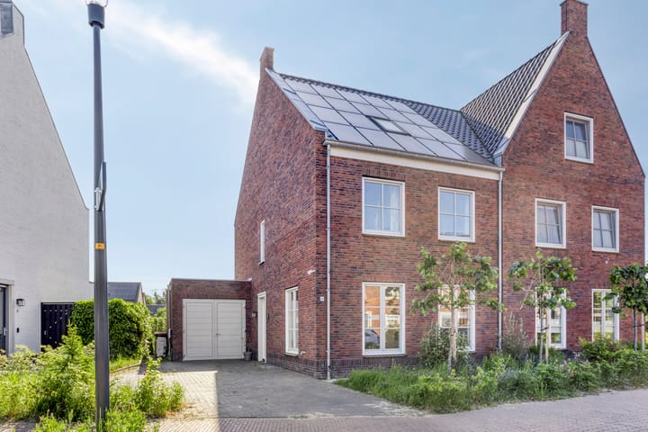 Foto 1 van Johan Roebersstraat 24