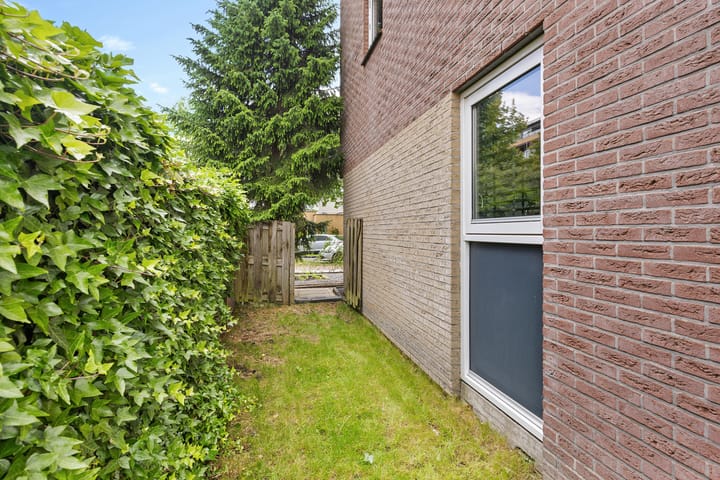 Foto 30 van Hildegard van Bingenweg 51